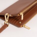 THE WRISTLET - Image 6