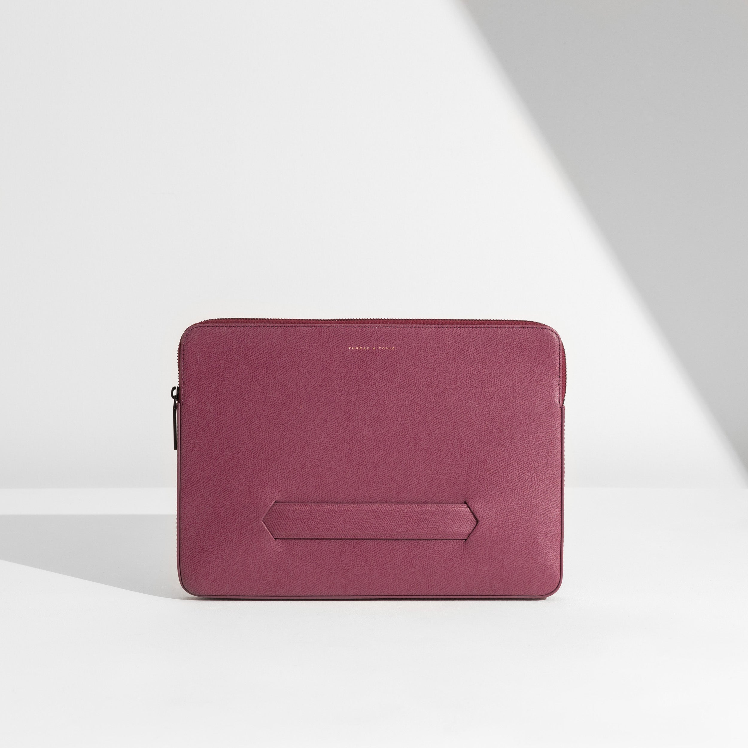 Thread_Tonic_Ecom_Front_Back_LR11.jpg THE LAPTOP SLEEVE - 14" - Image 1